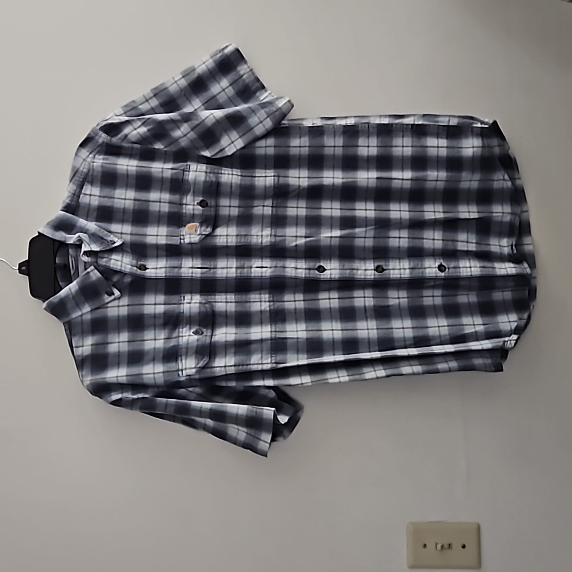 Small Carhartt Button Down Short Sleeve Shirt